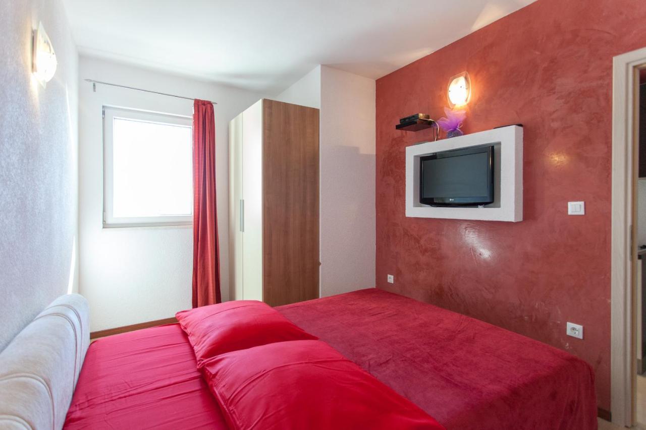 Apartman J & K Podstrana Exteriér fotografie